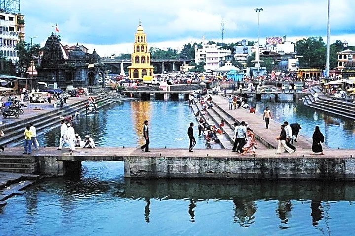 3 Jyotirlinga + Shirdi + Sani Singhnapur